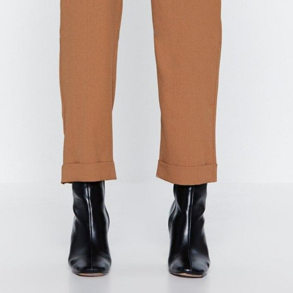 NASTY GAL Tapered High-Waisted Pants - Picture 9 of 9